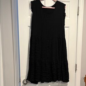 Sonoma Black Sleeveless Tiered Midi Dress